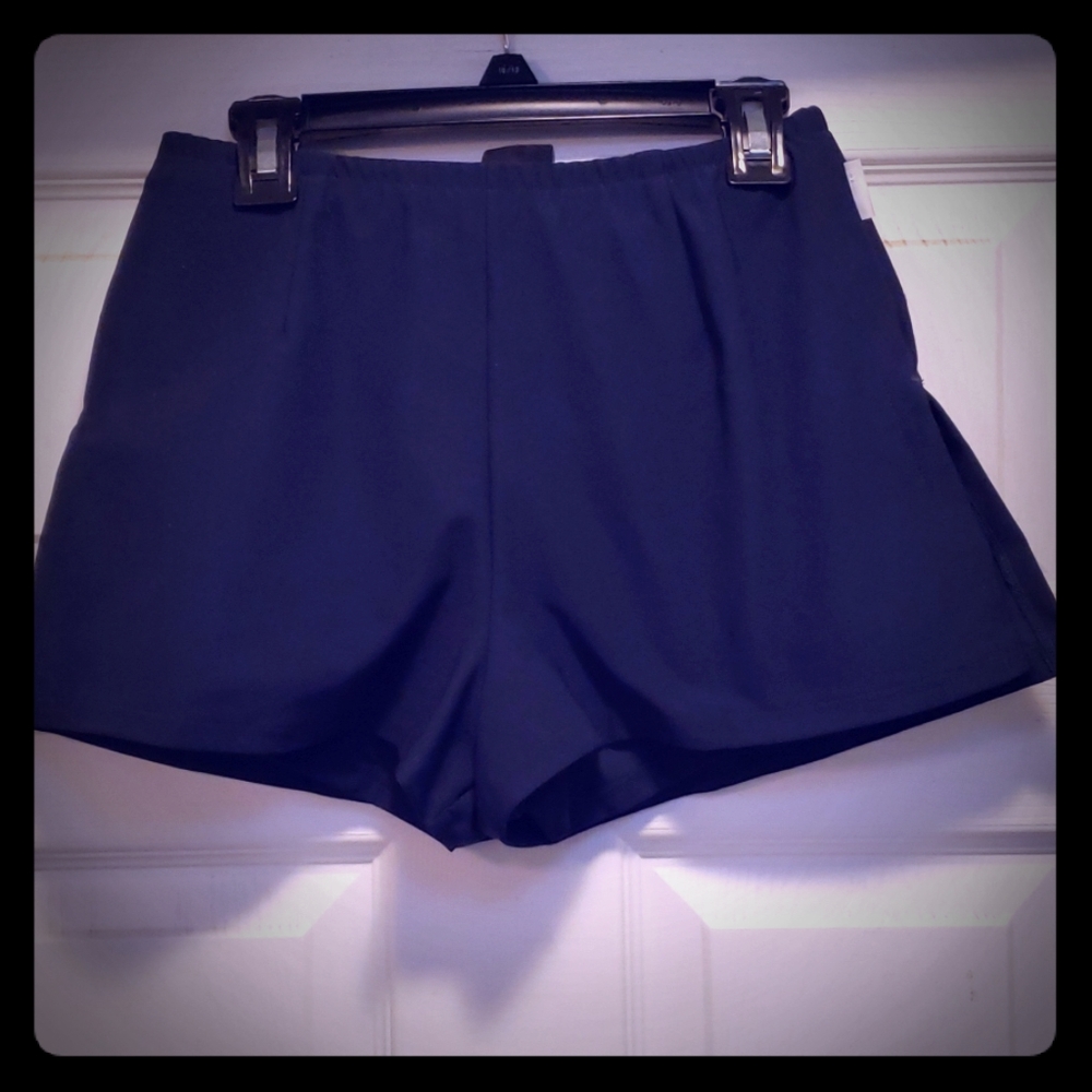 Nike tennis shorts